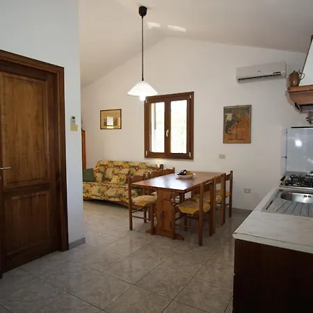 Elba Vacanze פורטופראיו