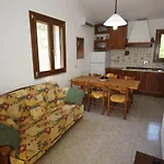 Elba Vacanze بيت للعطل